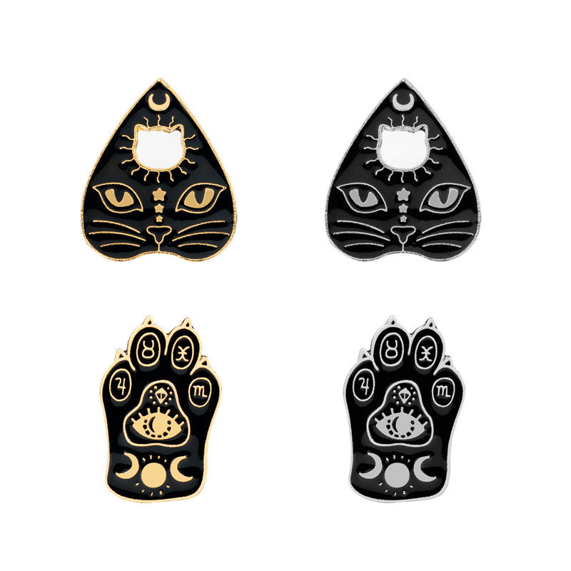 Owl cat cat paw brooch